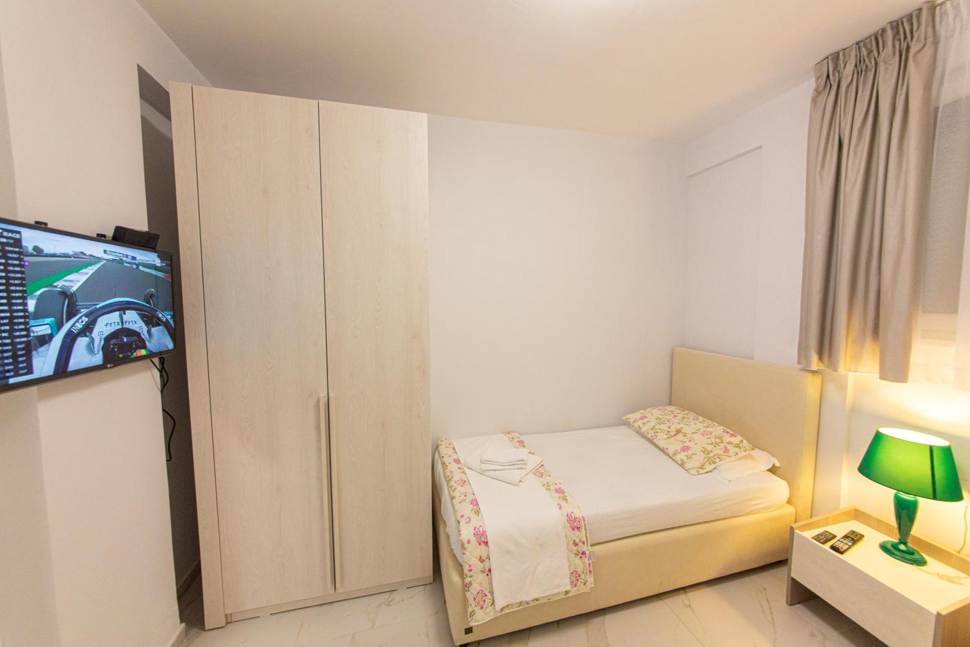 Vlorë Luxury Villa 2 מראה חיצוני תמונה