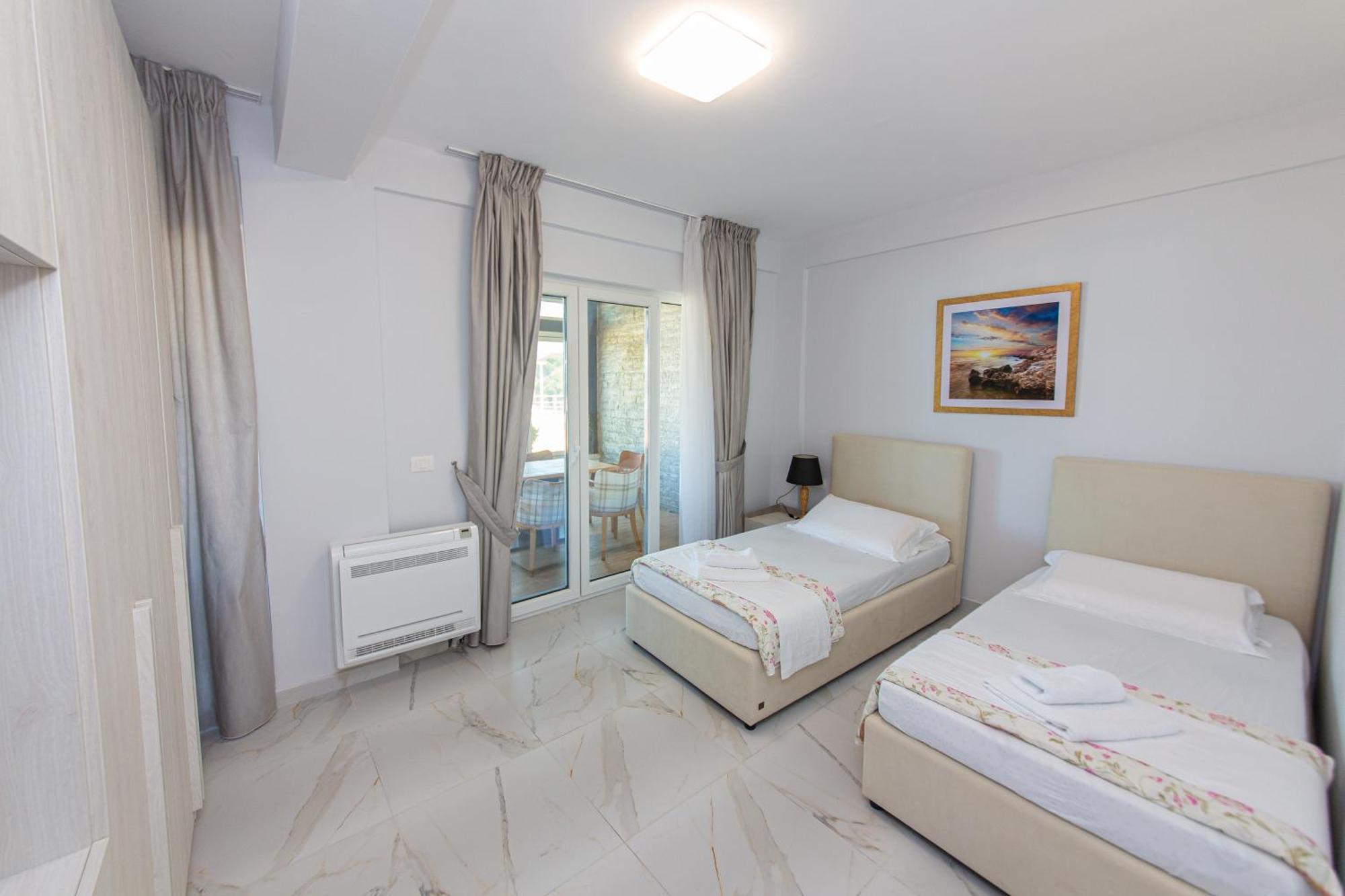 Vlorë Luxury Villa 2 מראה חיצוני תמונה