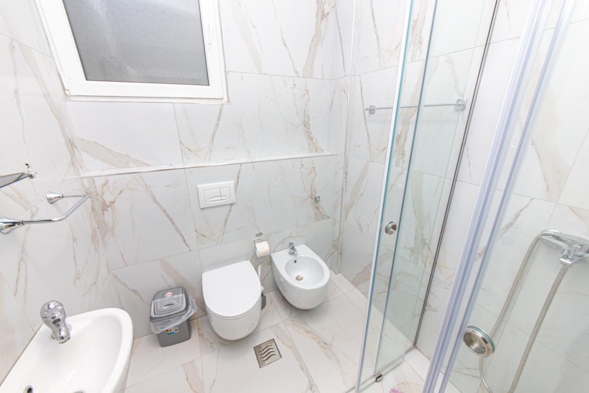 Vlorë Luxury Villa 2 מראה חיצוני תמונה