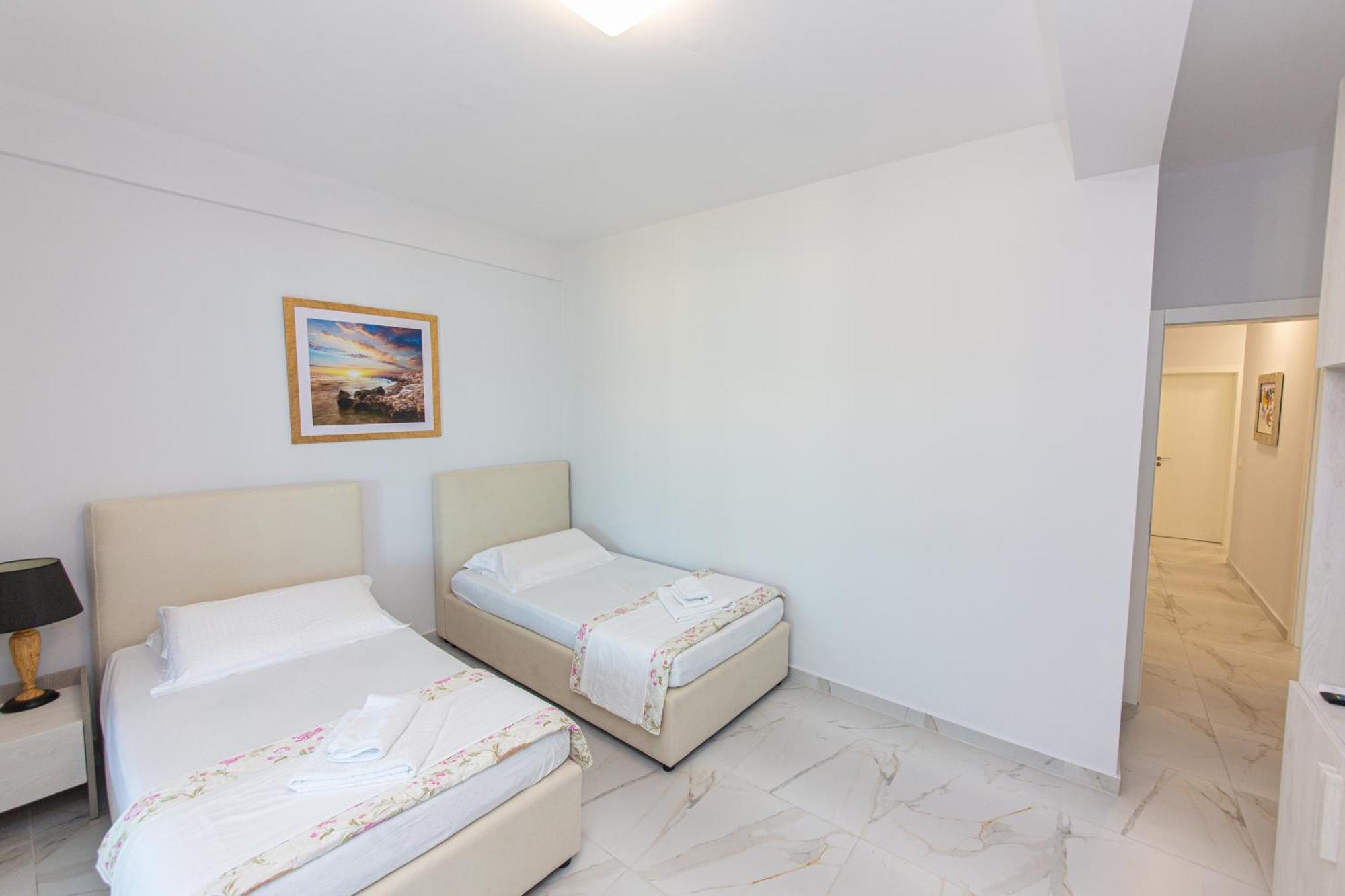 Vlorë Luxury Villa 2 מראה חיצוני תמונה