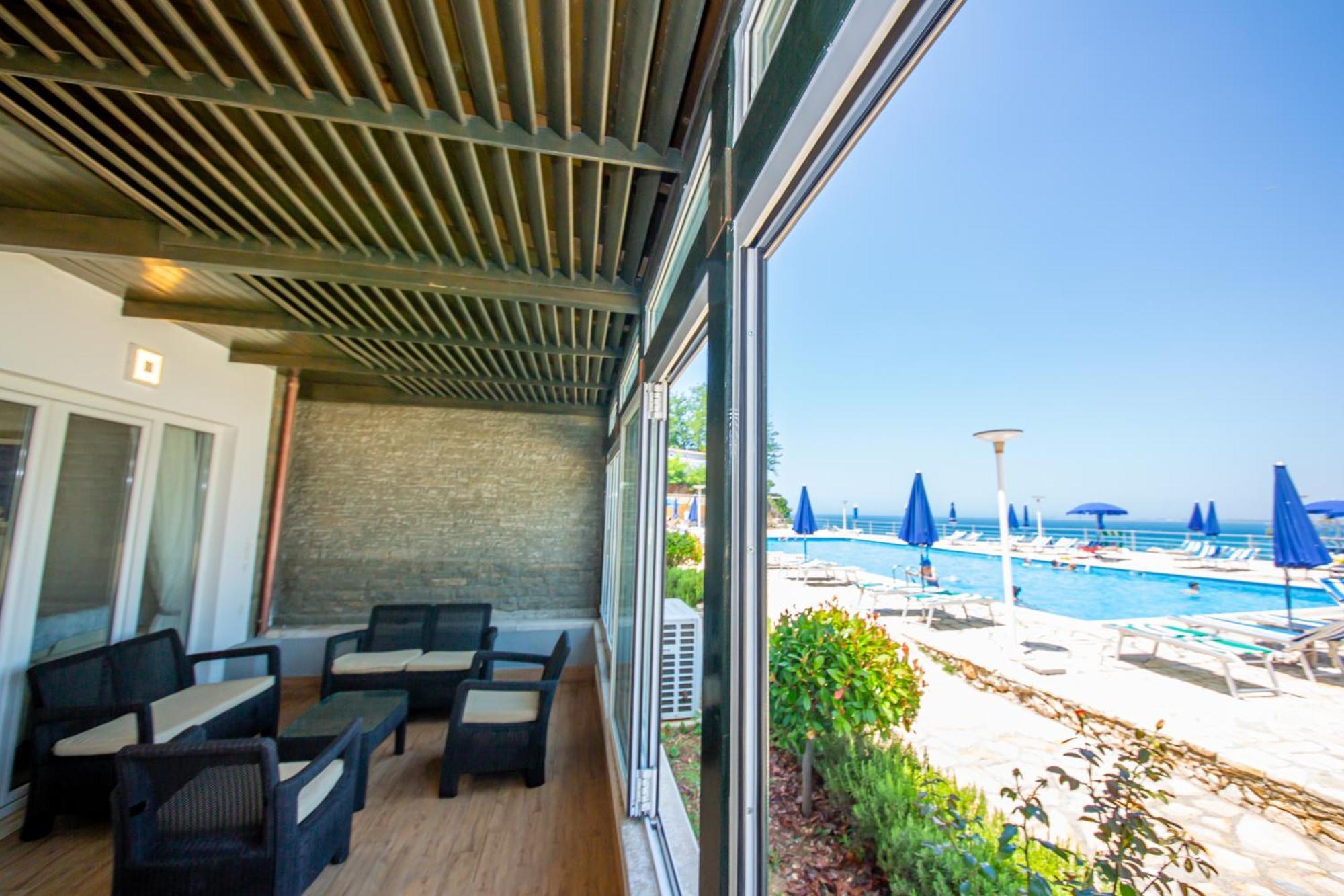 Vlorë Luxury Villa 2 מראה חיצוני תמונה