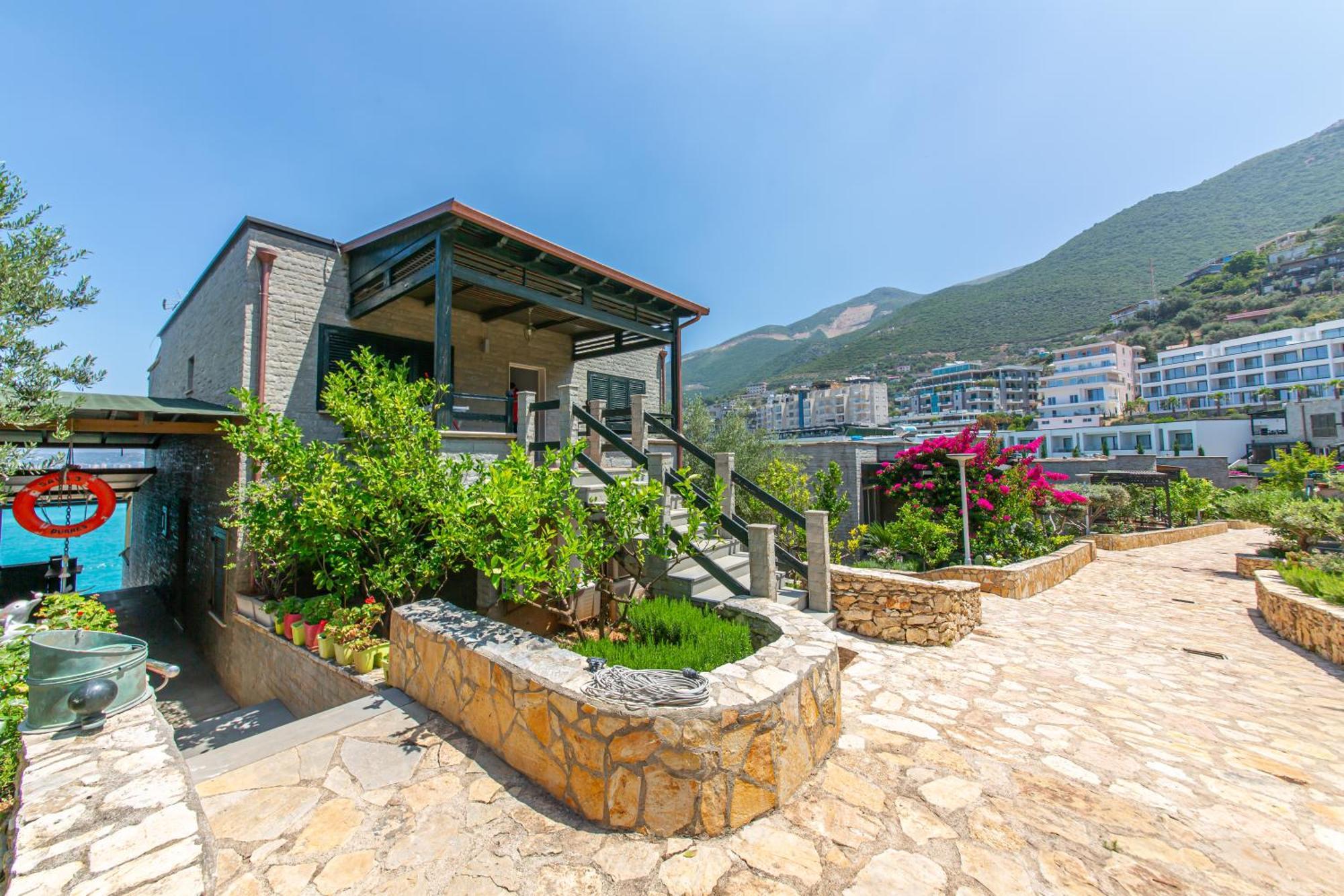 Vlorë Luxury Villa 2 מראה חיצוני תמונה